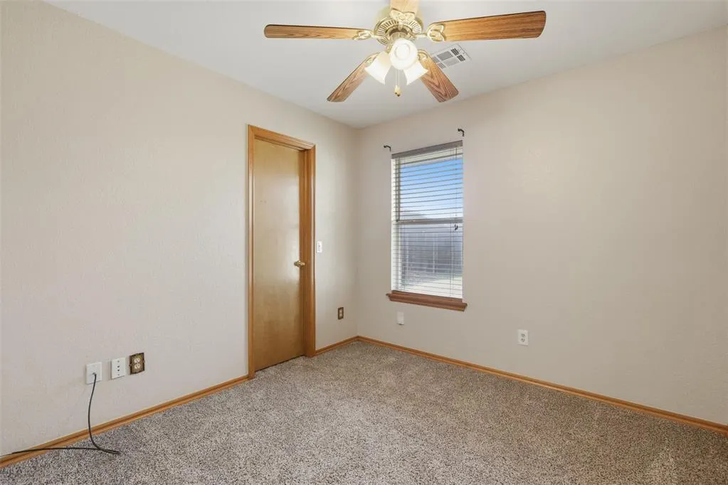Photo 21 — 10116 Glascow Drive, Yukon, OK 73099