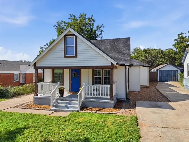 Photo 2 — 2243 W Eubanks Street, Oklahoma City, OK 73112