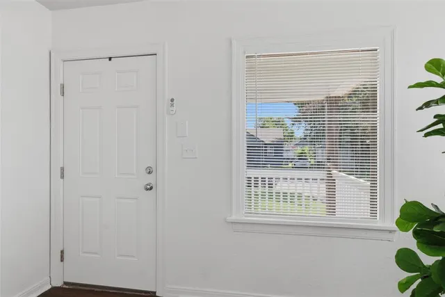 Photo 6 — 2243 W Eubanks Street, Oklahoma City, OK 73112