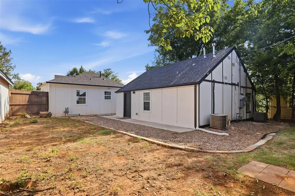 Photo 29 — 2243 W Eubanks Street, Oklahoma City, OK 73112