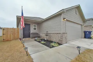 Sold home at 9504 NW 118th Street