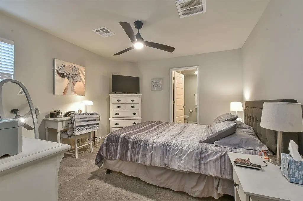 Photo 10 — 9504 NW 118th Street, Yukon, OK 73099