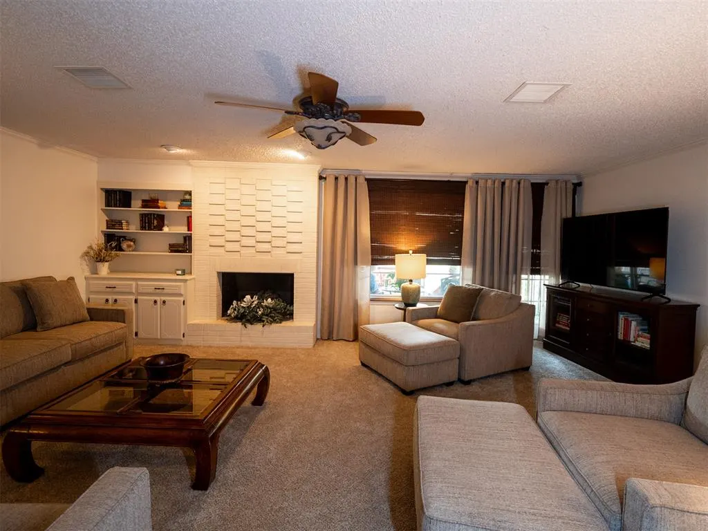 Photo 8 — 207 E Chicago Street, Shawnee, OK 74804
