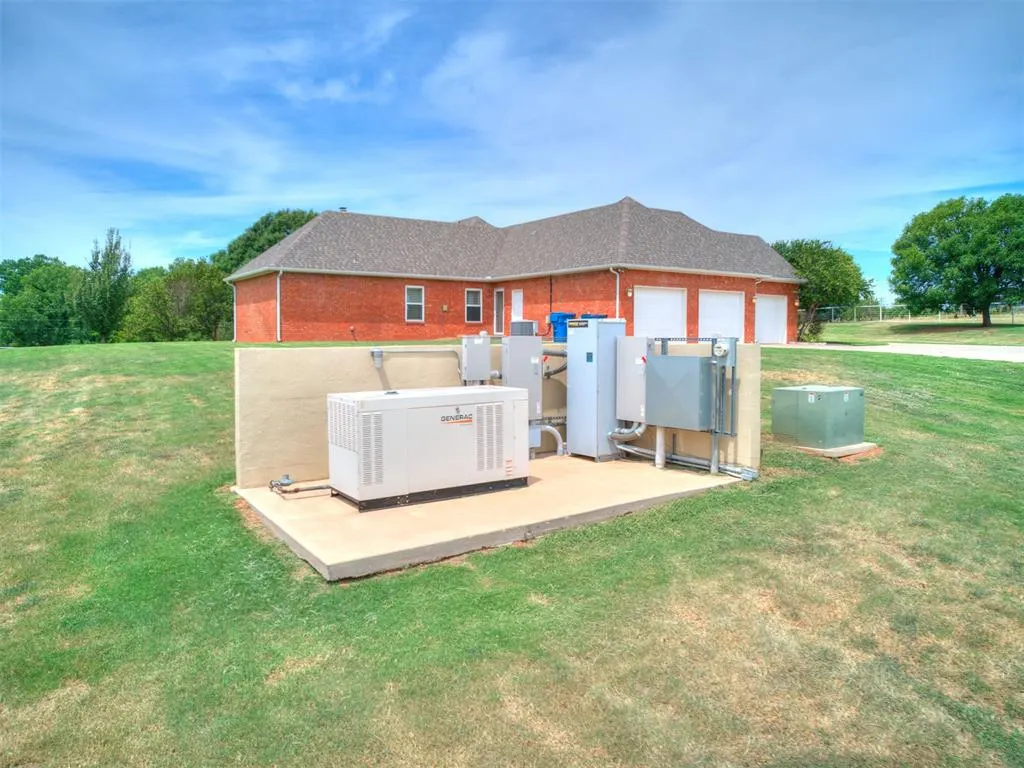 Photo 14 — 3160 Long Drive, Newcastle, OK 73065