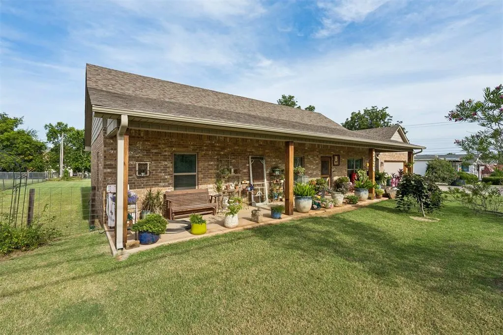 Front exterior — 2626 N Beard Avenue, Shawnee, OK 74804
