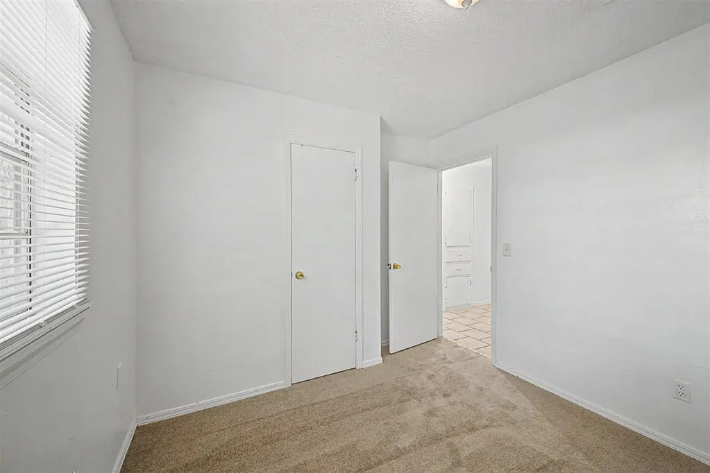 Photo 17 — 716 Lloyd Avenue, Oklahoma City, OK 73130