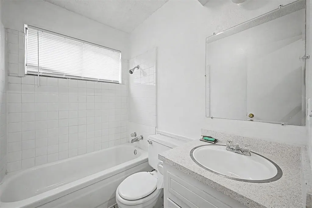 Photo 19 — 716 Lloyd Avenue, Oklahoma City, OK 73130