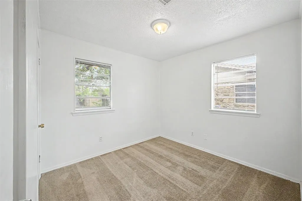 Photo 21 — 716 Lloyd Avenue, Oklahoma City, OK 73130