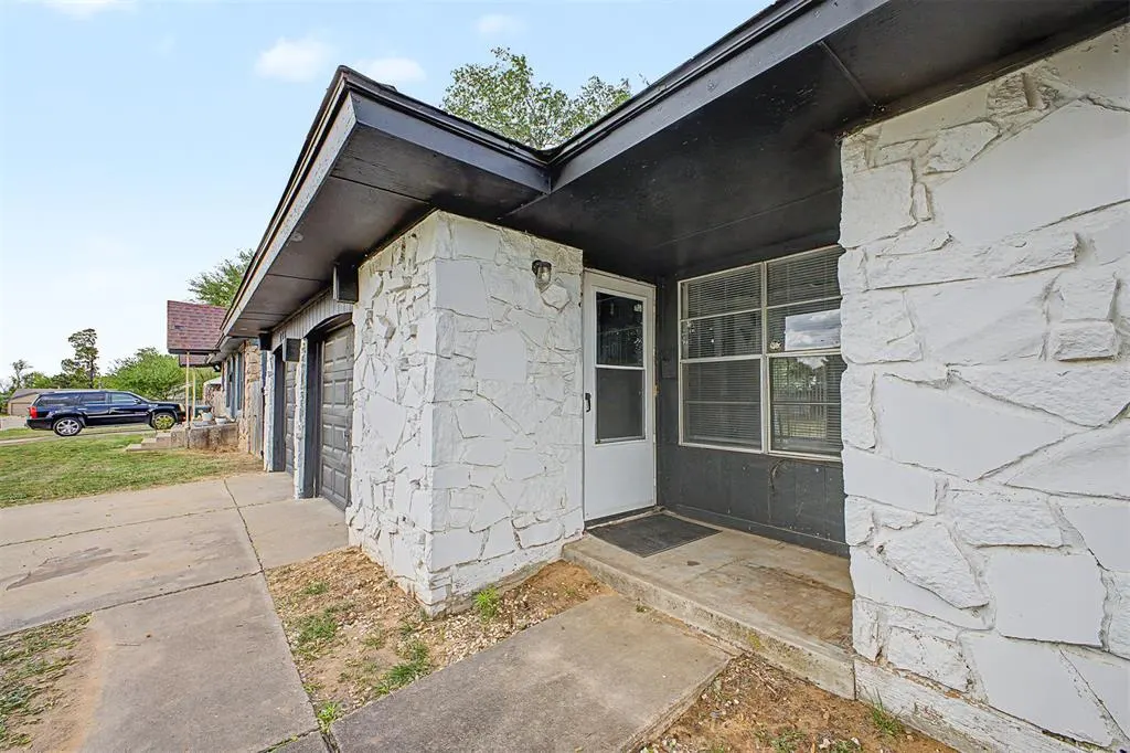 Photo 27 — 716 Lloyd Avenue, Oklahoma City, OK 73130