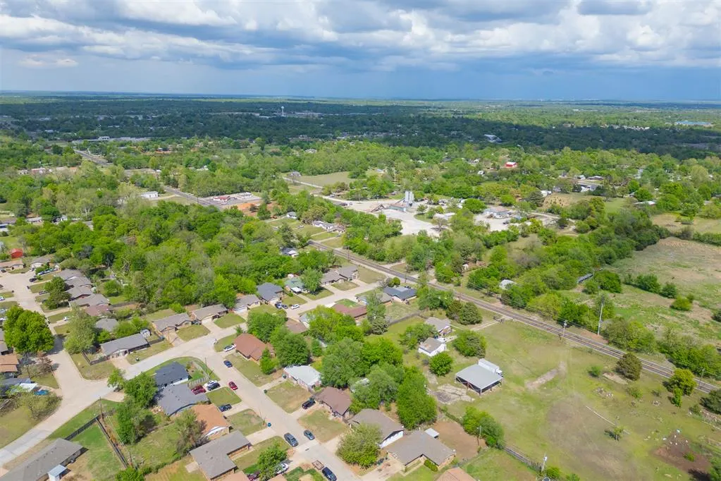 Photo 35 — 716 Lloyd Avenue, Oklahoma City, OK 73130
