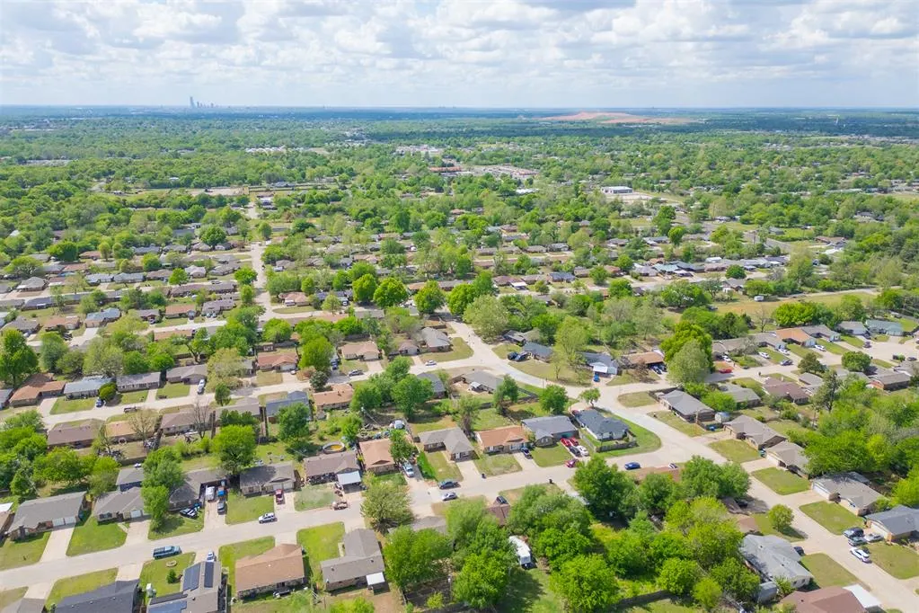 Photo 37 — 716 Lloyd Avenue, Oklahoma City, OK 73130