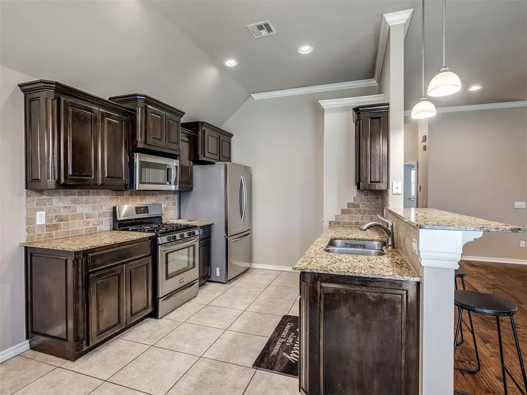 Photo 7 — 4913 SW 121st Place, Oklahoma City, OK 73173