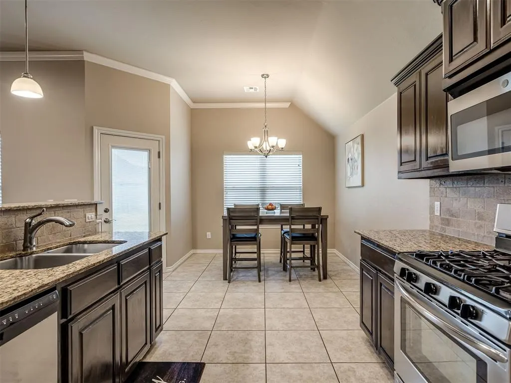 Photo 11 — 4913 SW 121st Place, Oklahoma City, OK 73173