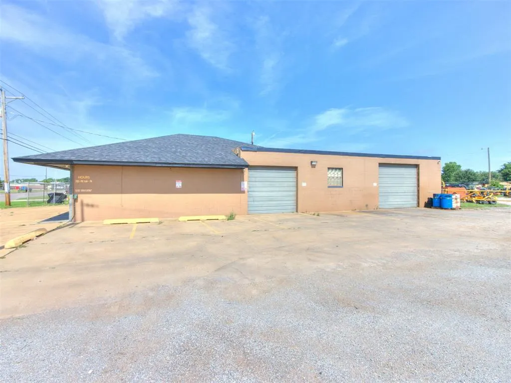 Photo 10 — 2623 E Highway 37 Highway, Tuttle, OK 73089