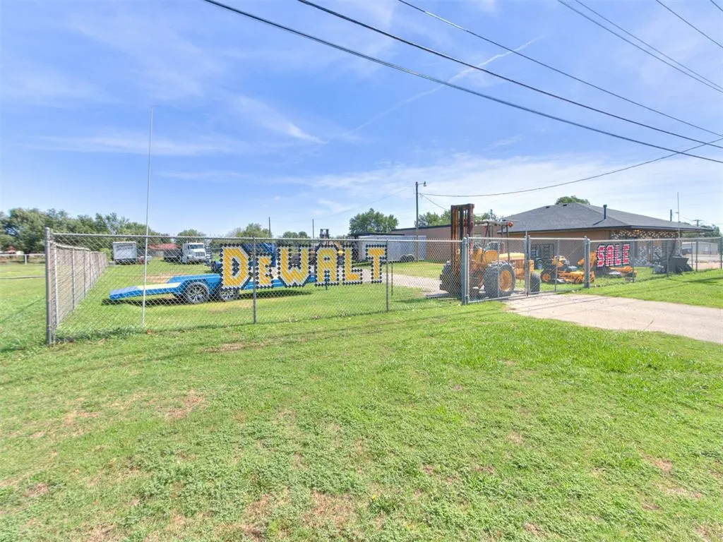 Photo 11 — 2623 E Highway 37 Highway, Tuttle, OK 73089
