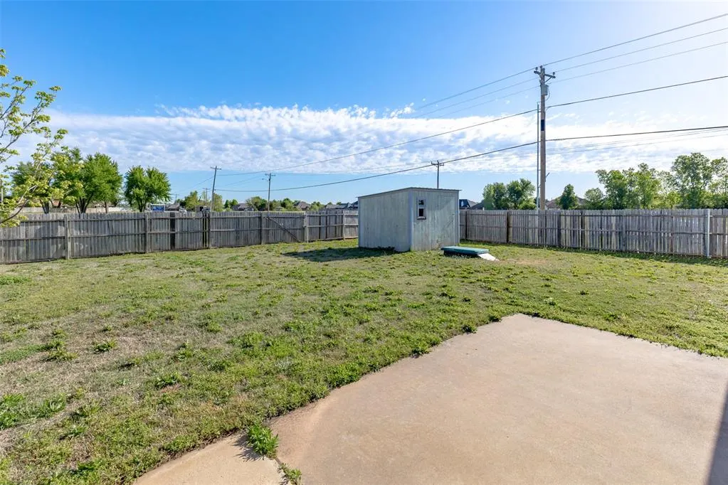 Photo 17 — 907 W Tesio Way, Mustang, OK 73064