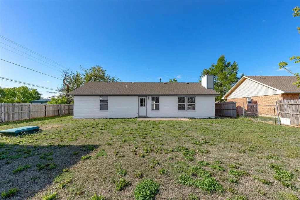 Photo 18 — 907 W Tesio Way, Mustang, OK 73064