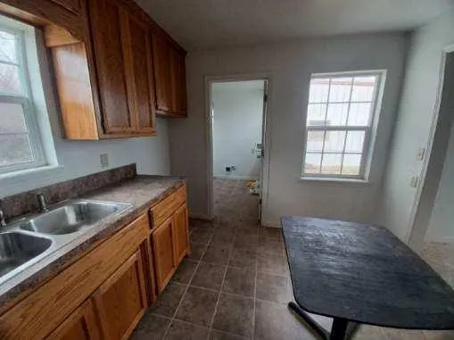 Photo 18 — 510 SE 4TH Street, Lindsay, OK 73052