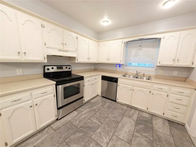 Photo 5 — 2412 SE 51st, Oklahoma City, OK 73129