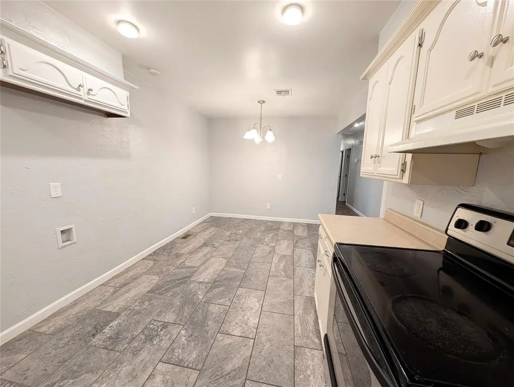 Photo 6 — 2412 SE 51st, Oklahoma City, OK 73129