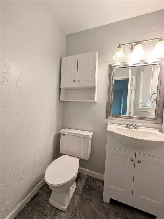 Photo 9 — 2412 SE 51st, Oklahoma City, OK 73129