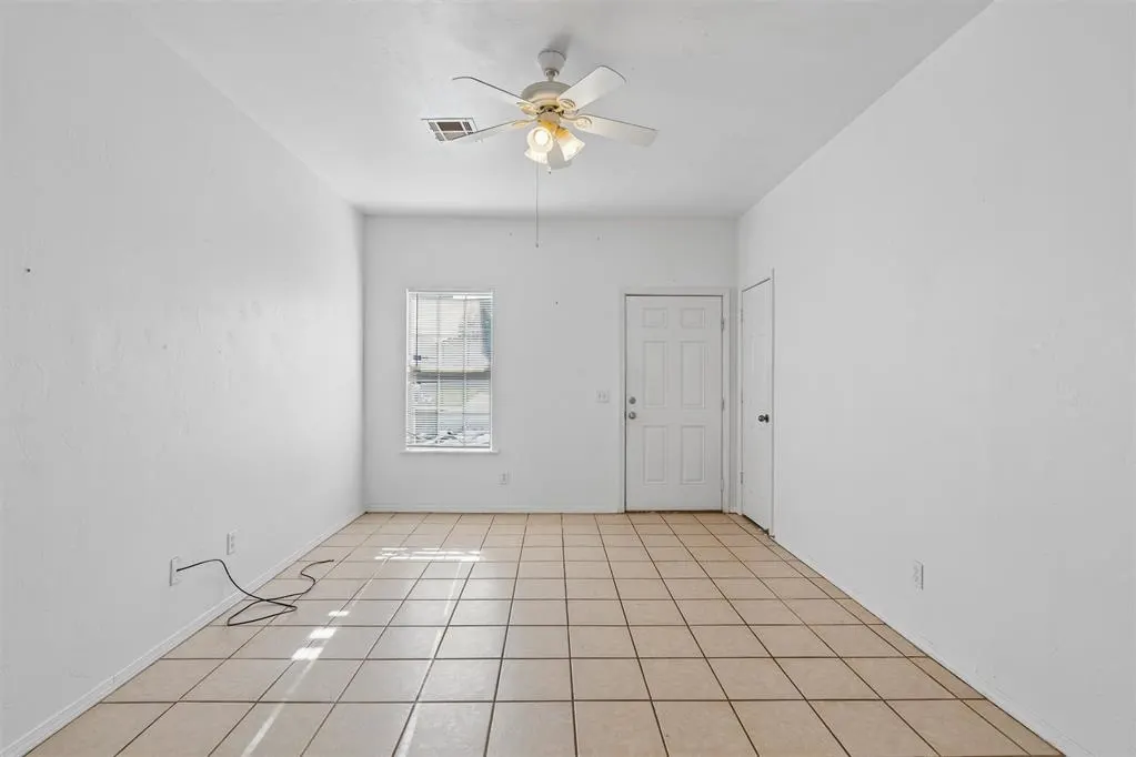 Photo 7 — 1021 Shady Creek Circle, Guthrie, OK 73044