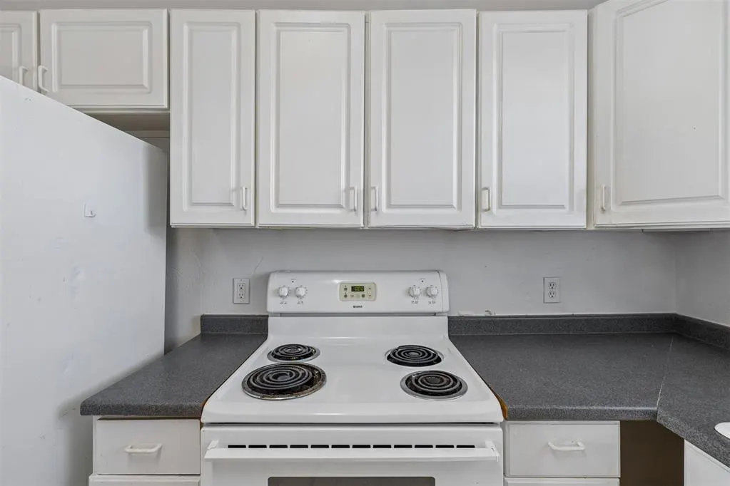 Photo 11 — 1021 Shady Creek Circle, Guthrie, OK 73044