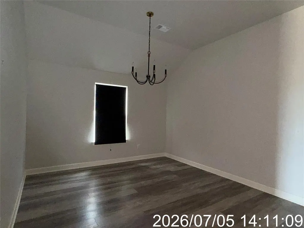 Photo 3 — 605 Argos Road, Yukon, OK 73099