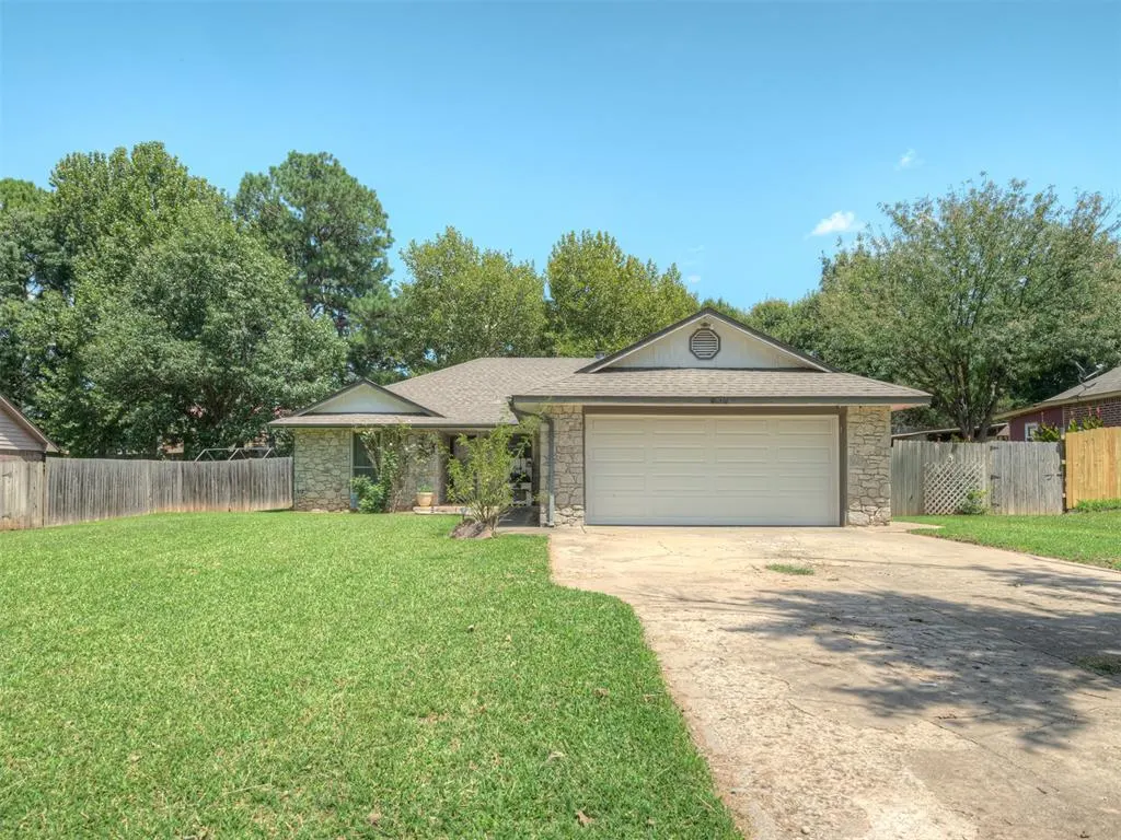 Front exterior — 1978 Spencer Drive, Harrah, OK 73045