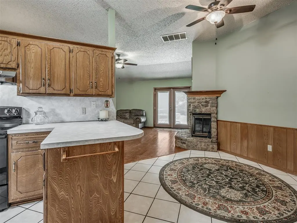 Photo 21 — 1978 Spencer Drive, Harrah, OK 73045