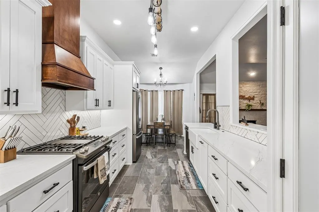 Photo 18 — 3616 Maggie Circle, Norman, OK 73072