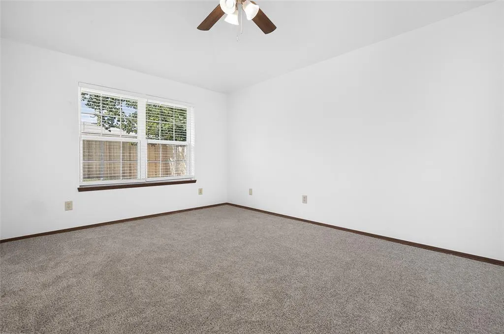Photo 15 — 222 W Maple Branch Way, Mustang, OK 73064