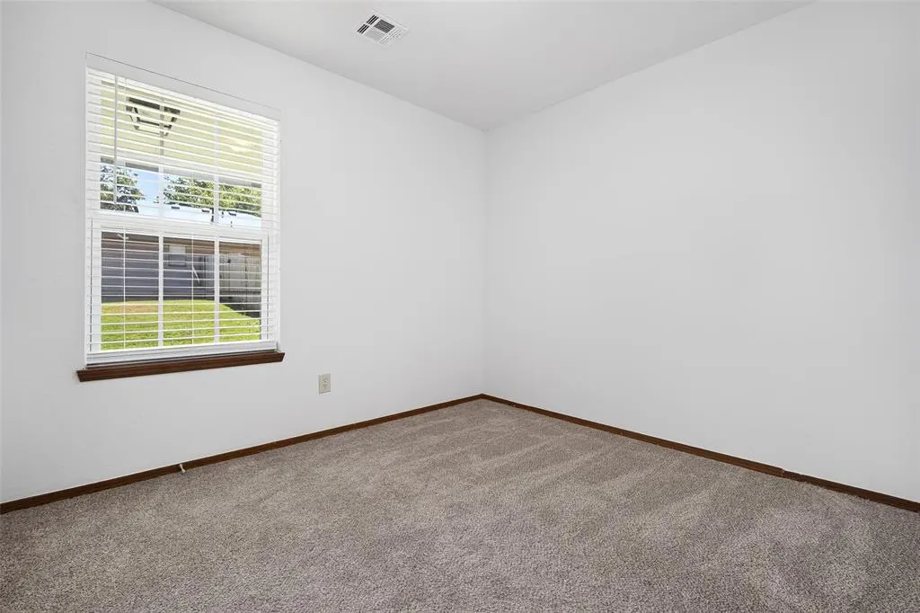 Photo 22 — 222 W Maple Branch Way, Mustang, OK 73064
