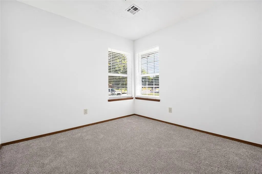 Photo 24 — 222 W Maple Branch Way, Mustang, OK 73064
