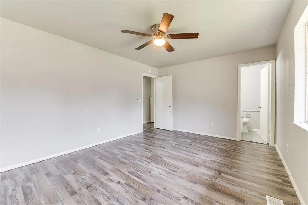 Photo 21 — 2029 NW 32nd Terrace, Oklahoma City, OK 73118
