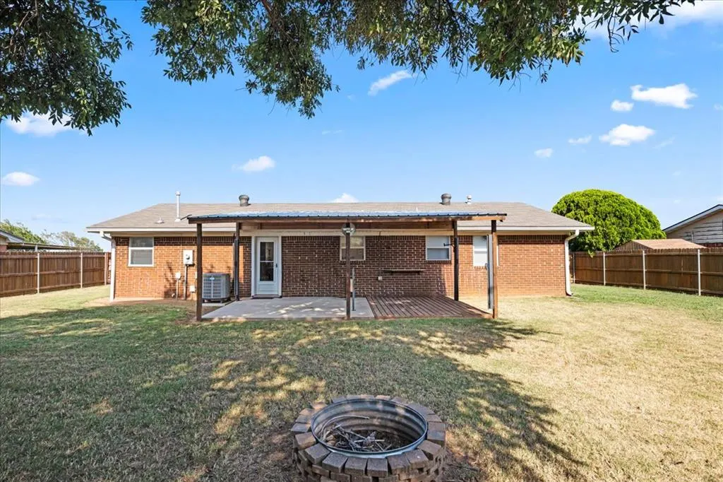 Photo 28 — 302 Park Drive, Union City, OK 73090
