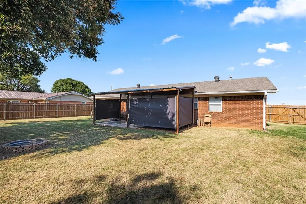 Photo 32 — 302 Park Drive, Union City, OK 73090