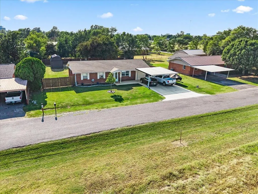 Photo 38 — 302 Park Drive, Union City, OK 73090