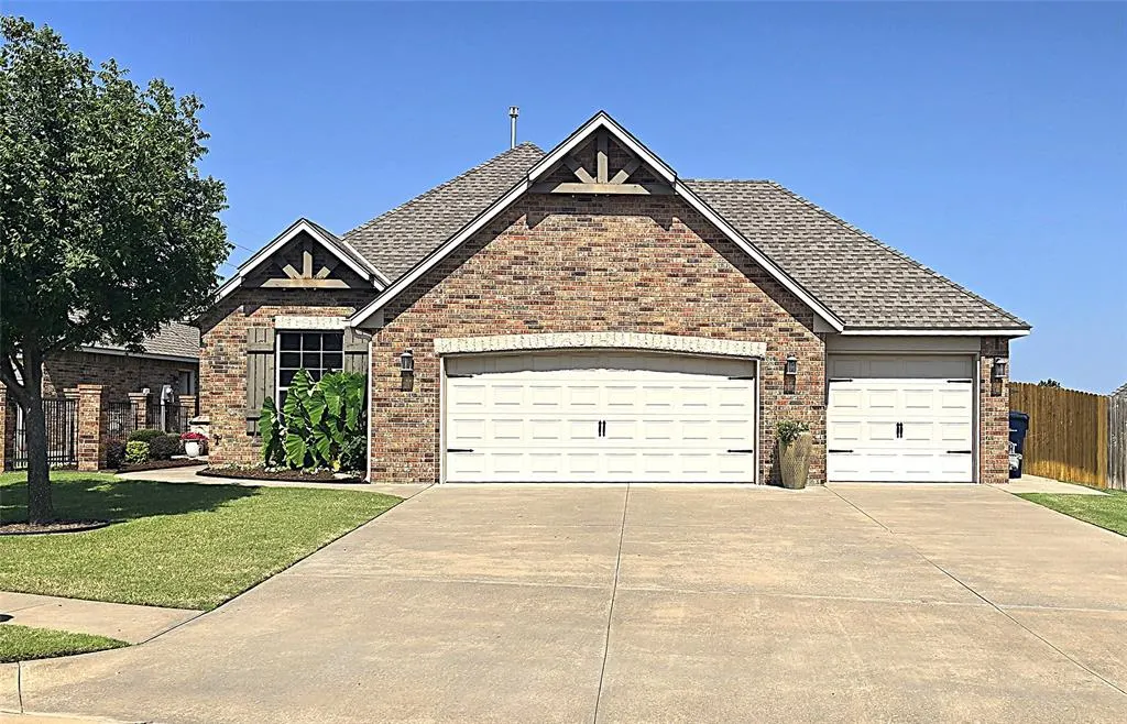 Front exterior — 13504 Borgata Lane, Oklahoma City, OK 73170