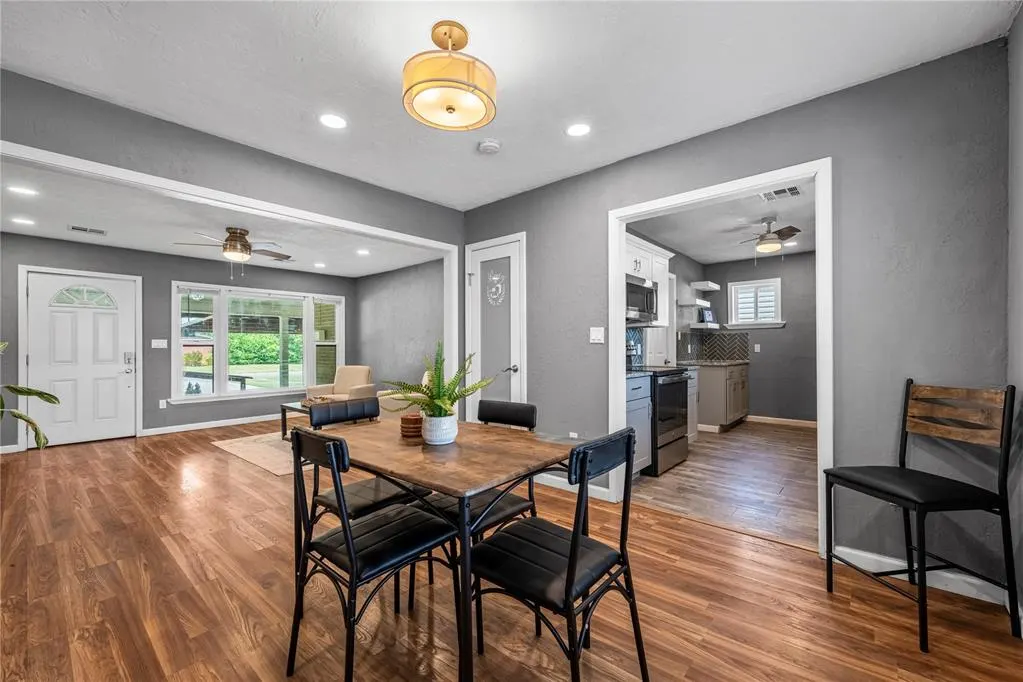 Photo 9 — 827 S 20th Avenue, Chickasha, OK 73018