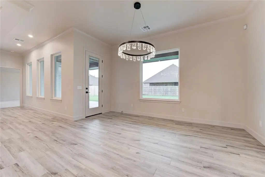 Photo 10 — 9313 NW 79th Terrace, Yukon, OK 73099