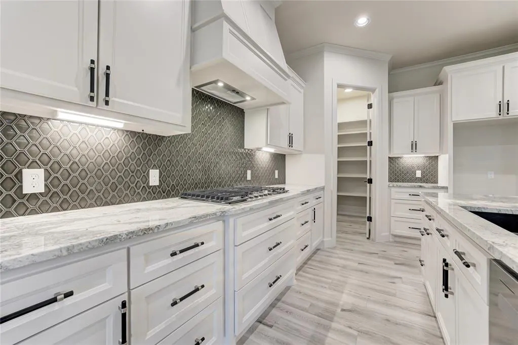 Photo 15 — 9313 NW 79th Terrace, Yukon, OK 73099