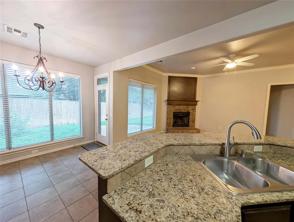 Photo 7 — 19100 Canyon Creek Place, Edmond, OK 73012