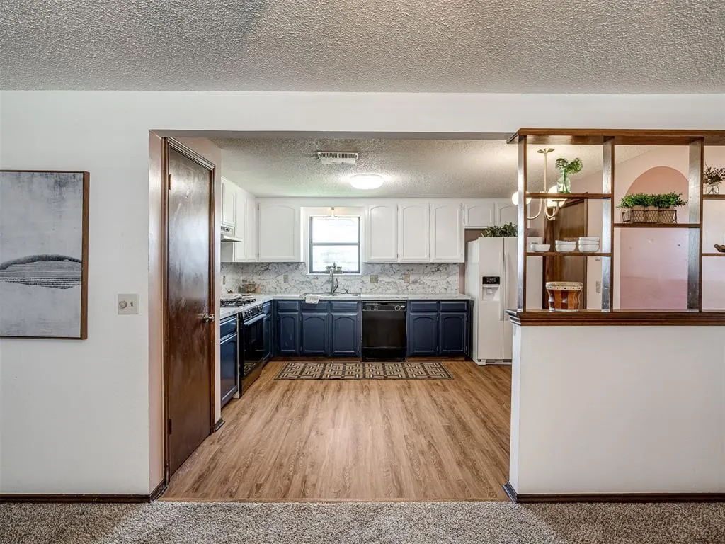 Photo 10 — 2010 Rising Hill Drive, Norman, OK 73071