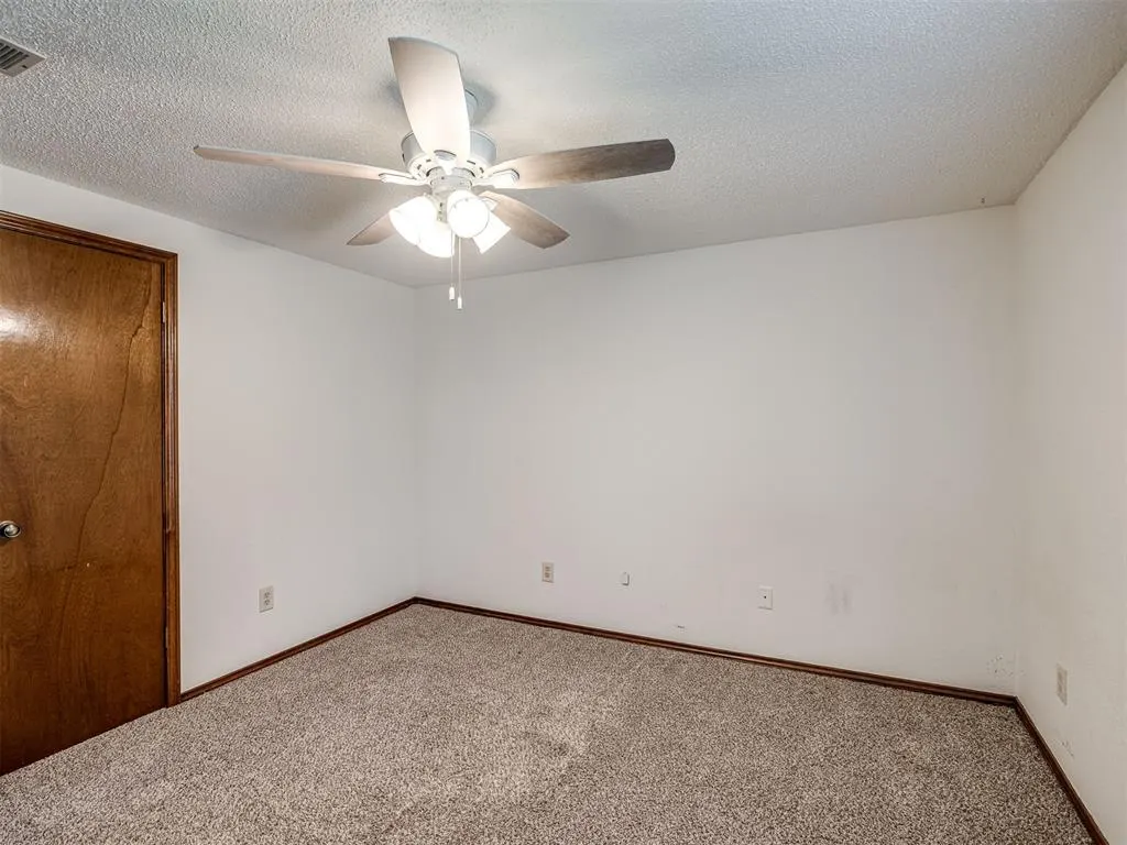 Photo 21 — 2010 Rising Hill Drive, Norman, OK 73071