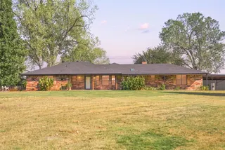 Sold home at 310 Cottonwood Drive