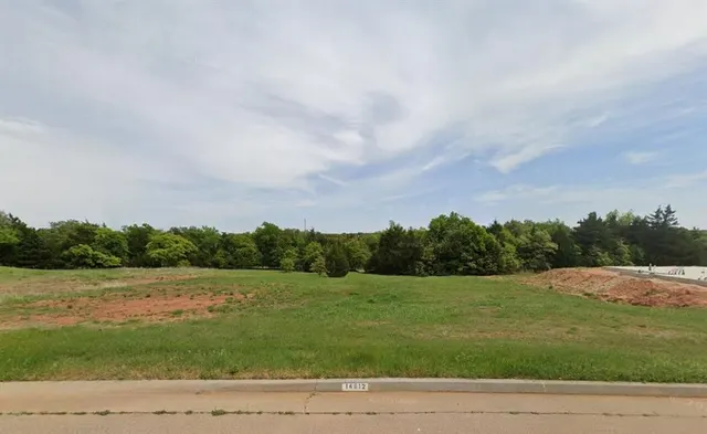 Photo 2 — 14812 Everton Drive, Jones, OK 73049