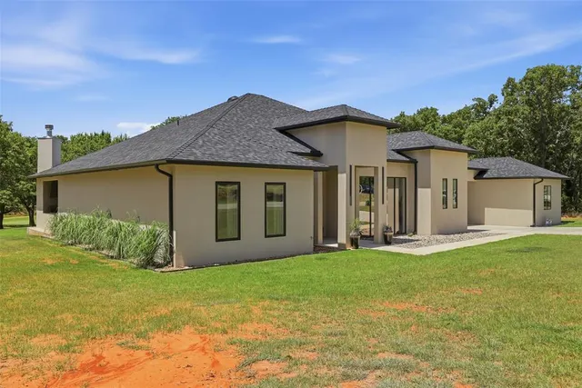 Photo 3 — 2319 Clubhouse Drive, Blanchard, OK 73010