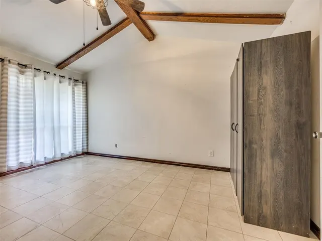 Photo 7 — 1613 Kingsgate Road, Oklahoma City, OK 73159