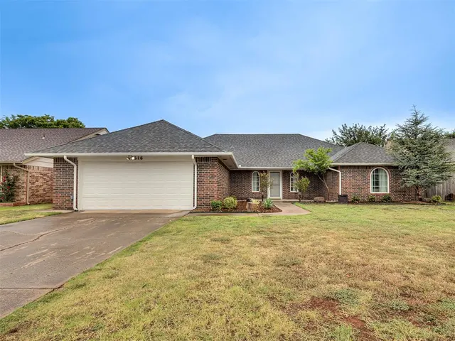 Photo 2 — 11616 Century Drive, Oklahoma City, OK 73162